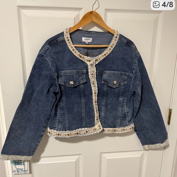 NWOT sz M Blue Denim Jacket with Crochet Details - Picture 7 of 7